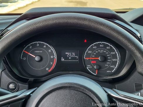 Used 2023 Subaru Crosstrek 2.0i image 13