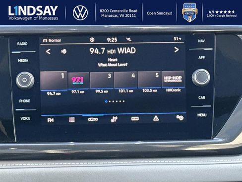 Used 2024 Volkswagen Taos SEL image 13