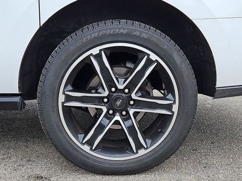 Used 2020 Ford Expedition Max Limited w/ Equipment Group 303A AWD/4WD image 40