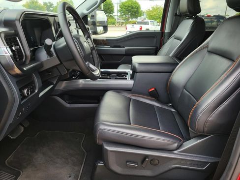 Used 2025 Ford F250 Lariat w/ Lariat Ultimate Package AWD/4WD image 23