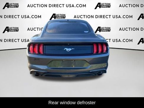 Used 2019 Ford Mustang Coupe RWD image 5