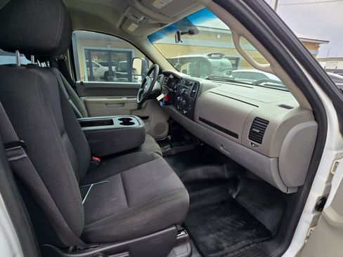 Used 2014 Chevrolet Silverado 3500 W/T w/ Snow Plow Prep Package AWD/4WD image 14