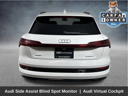 Used 2021 Audi e-tron Prestige w/ Prestige Package image 7