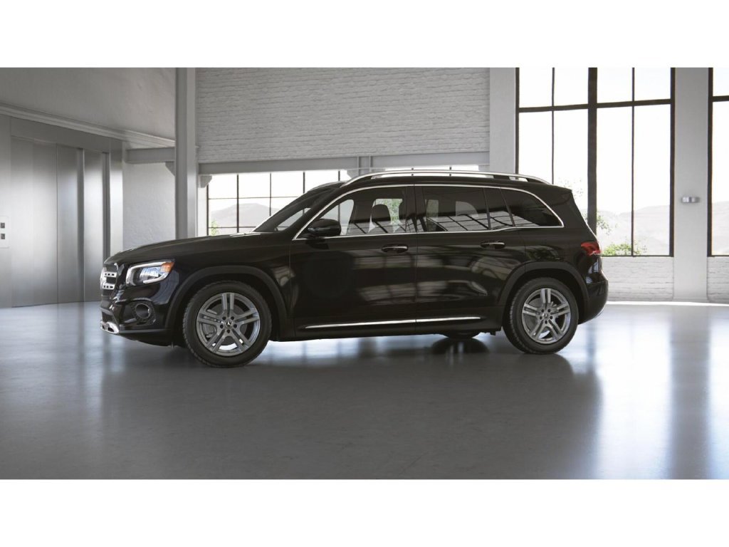 Certified 2023 Mercedes-Benz GLB 250 4MATIC image 37