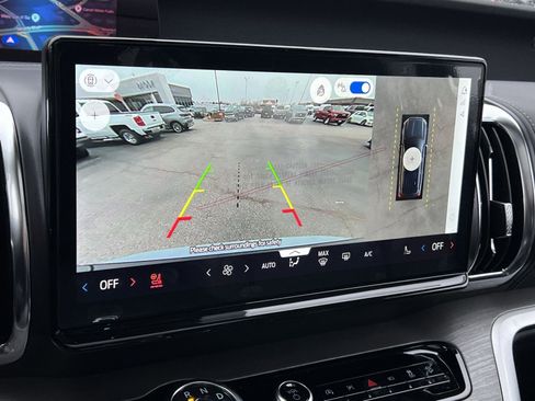 New 2026 Ford Expedition Platinum w/ Driver's Package image 19