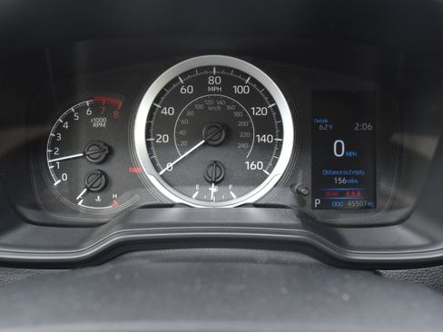 Used 2022 Toyota Corolla LE FWD image 14