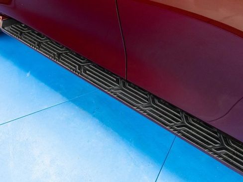 Used 2024 Nissan Armada Platinum w/ Captain's Chairs Package image 15