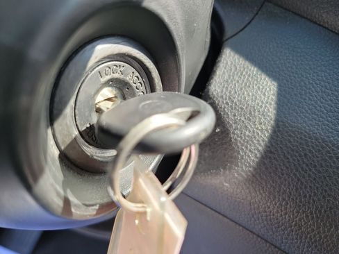 Used 2016 Hyundai Elantra GT image 23