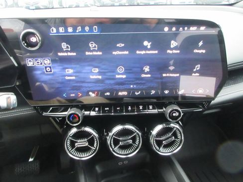 New 2026 Chevrolet Blazer EV LT FWD image 30