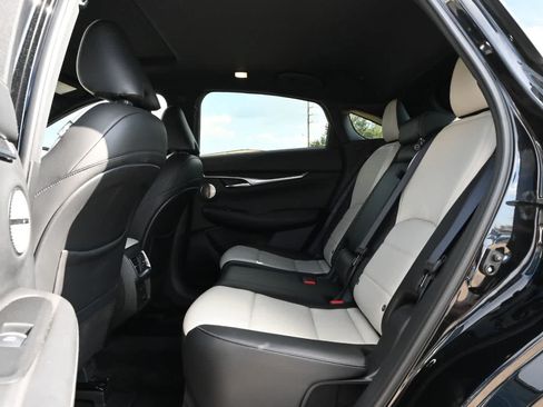 Used 2023 INFINITI QX55 Sensory w/ Lighting Package AWD/4WD image 17