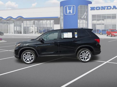 Used 2025 Honda Passport EX-L image 5