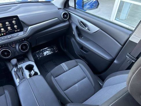 Used 2024 Chevrolet Blazer LT w/ Convenience Package FWD image 30