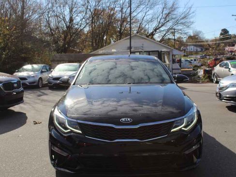 Used 2019 Kia Optima LX image 2
