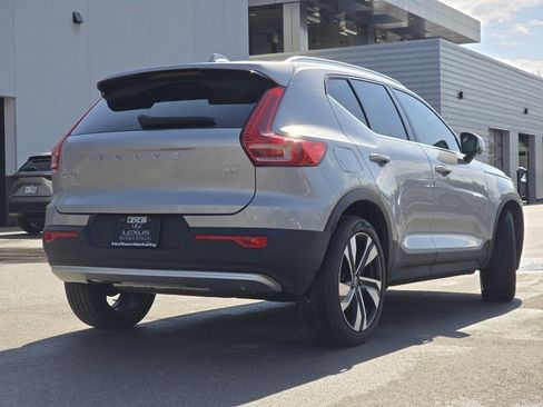 Used 2023 Volvo XC40 B5 Plus w/ Protection Package Premier image 27