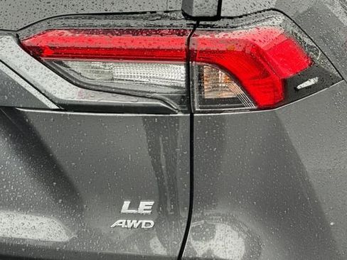 Certified 2025 Toyota RAV4 LE image 33