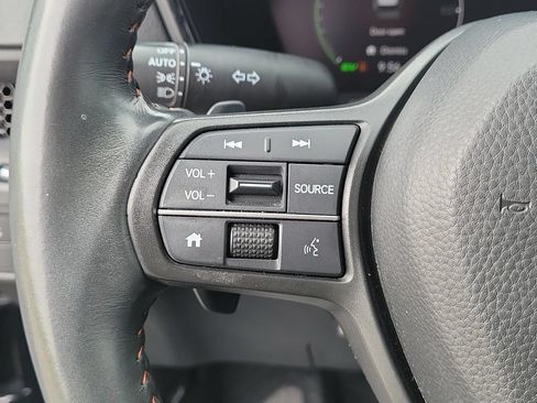 Used 2023 Honda CR-V Sport image 16