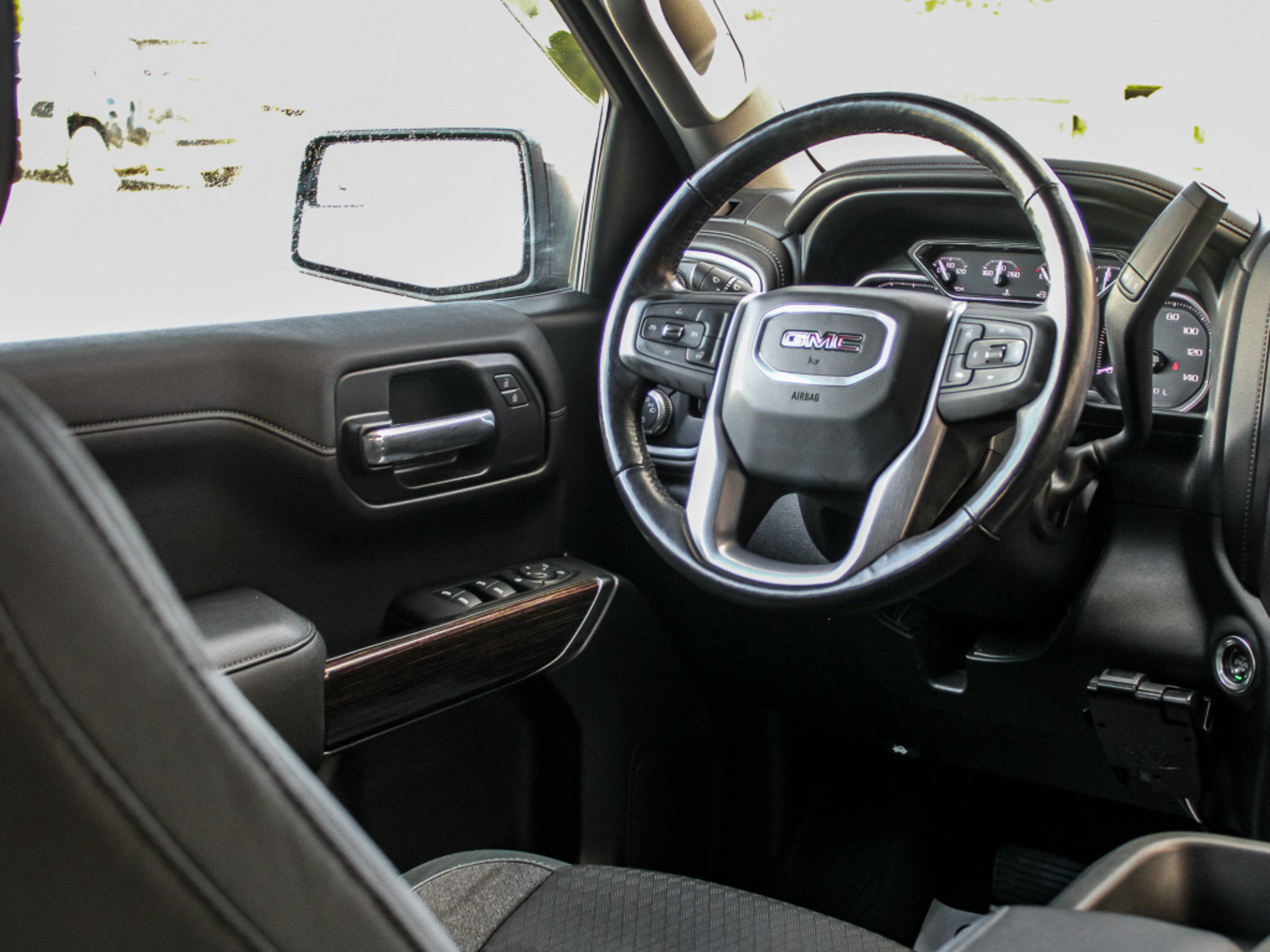 Used 2019 GMC Sierra 1500 SLE w/ SLE Value Package AWD/4WD image 36