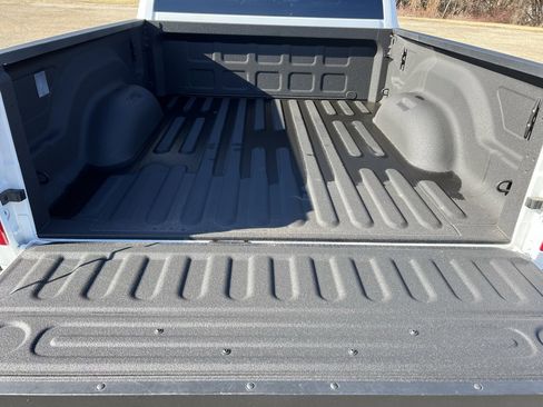 Used 2024 RAM 2500 Big Horn w/ Bed Utility Group image 17