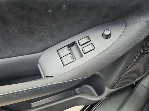 Used 2025 Nissan Z Performance w/ Floor Mat Package RWD image 26