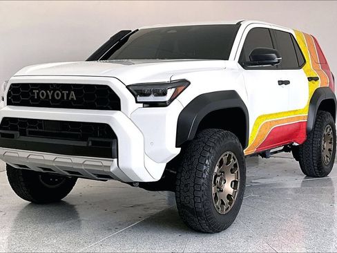 Used 2025 Toyota 4Runner Trailhunter AWD/4WD image 14