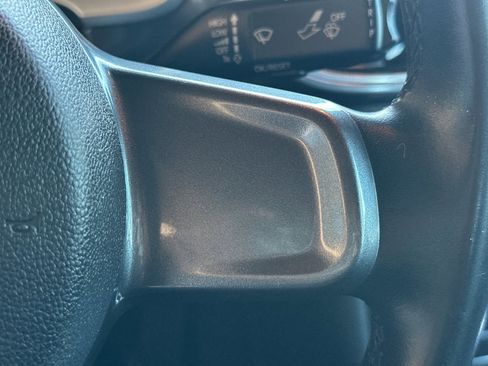 Used 2013 Volkswagen Beetle 2.5 image 23