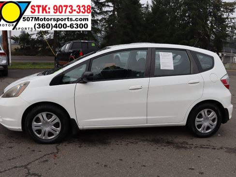 Used 2011 Honda Fit image 4