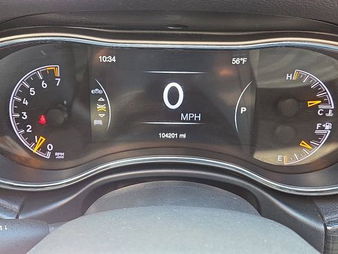 Used 2021 Jeep Grand Cherokee Limited w/ Luxury Group II image 15