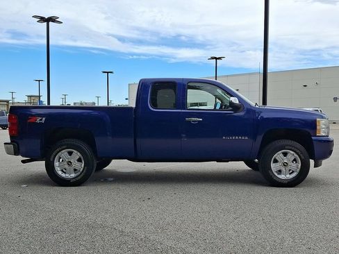 Used 2011 Chevrolet Silverado 1500 LT w/ All-Star Edition AWD/4WD image 10