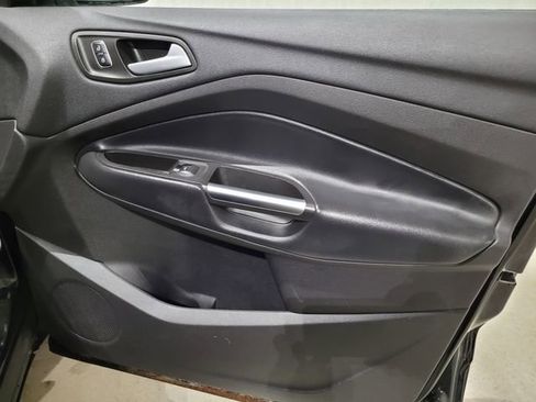 Used 2018 Ford Escape SEL w/ Canadian Touring Package image 44