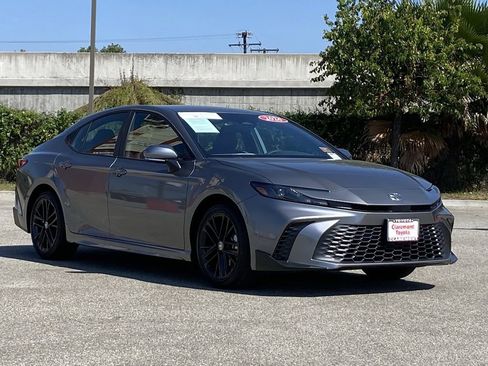 Certified 2026 Toyota Camry SE image 45