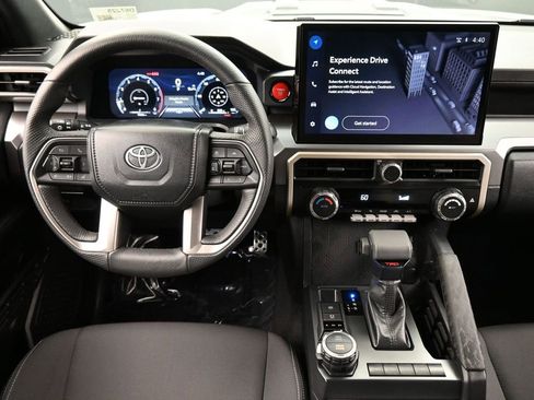 Used 2024 Toyota Tacoma TRD Sport AWD/4WD image 5