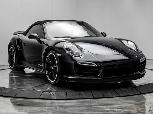 Used 2015 Porsche 911 Turbo image 27