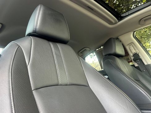 Used 2017 Honda Civic Touring image 20