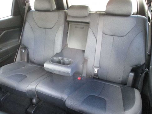 Used 2023 Hyundai Santa Fe SE FWD image 34