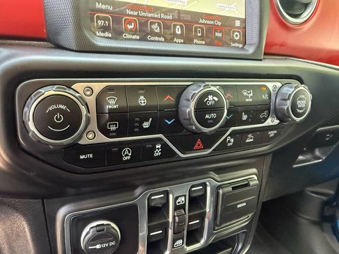Used 2020 Jeep Gladiator Rubicon AWD/4WD image 31
