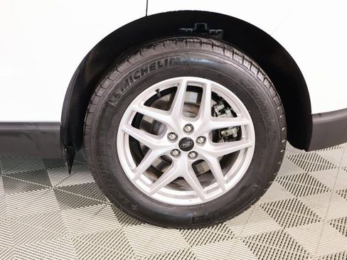 Used 2024 Ford Edge SEL image 18