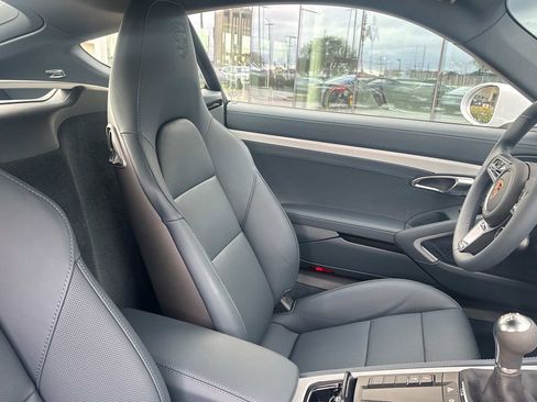 New 2025 Porsche 718 Cayman S image 9