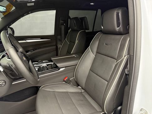 Used 2026 Cadillac Escalade Sport w/ Touring Package AWD/4WD image 63