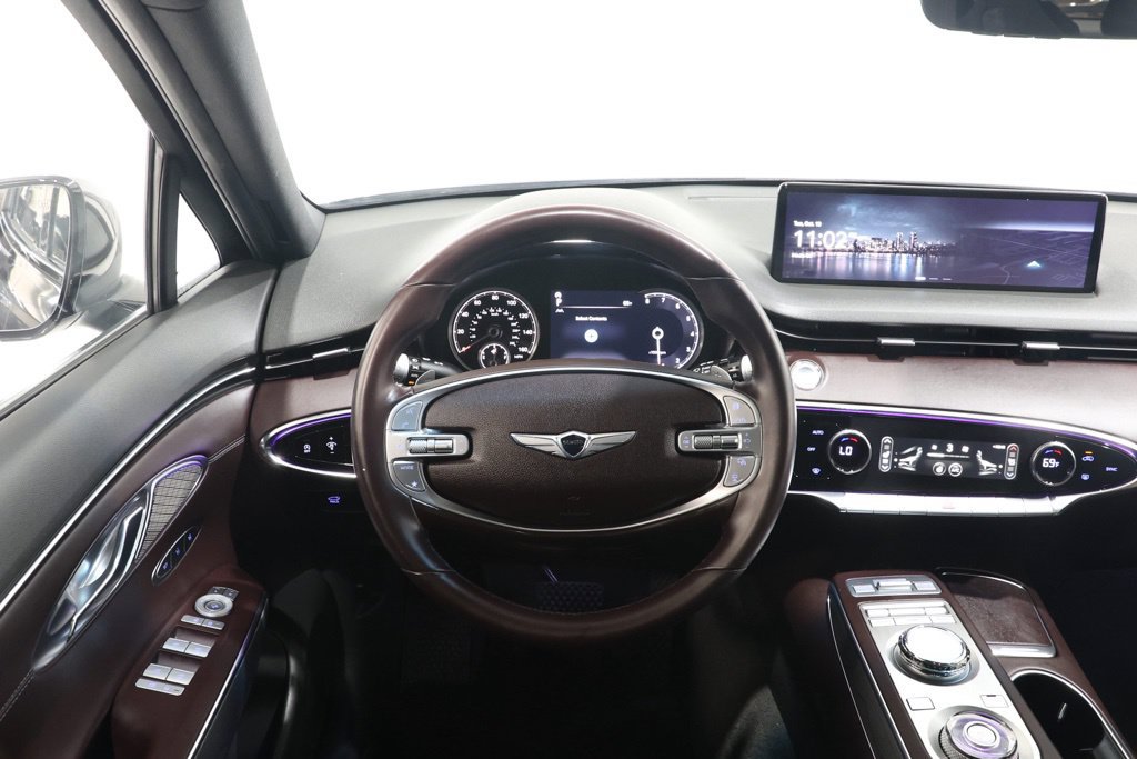 Used 2022 Genesis GV70 2.5T w/ Advanced Package AWD/4WD image 14