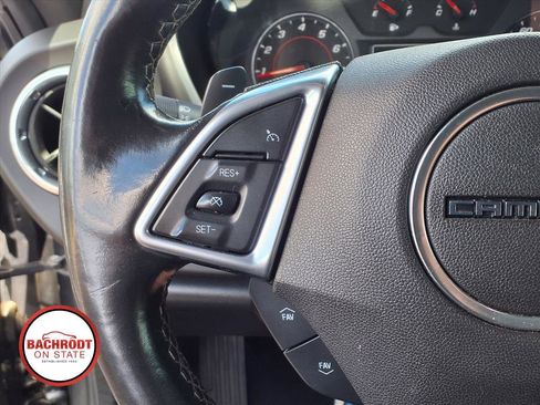 Used 2017 Chevrolet Camaro LT w/ Technology Package RWD image 24