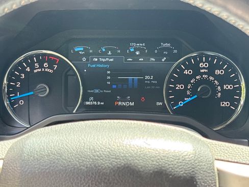 Used 2017 Ford F150 Lariat w/ Equipment Group 502A Luxury AWD/4WD image 21