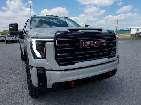 New 2026 GMC Sierra 2500 AT4 w/ AT4 Premium Plus Package image 2