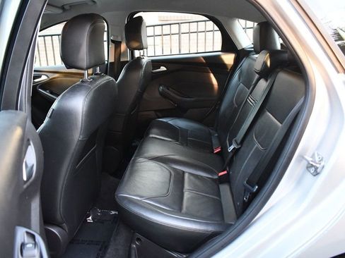 Used 2016 Ford Focus SE w/ Equipment Group 201A image 34