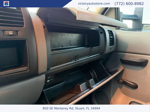 Used 2013 Chevrolet Silverado 2500 W/T image 25