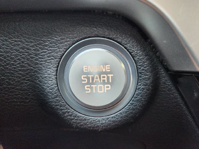 Used 2023 Kia Telluride EX w/ EX Captain's Chair Package FWD image 19