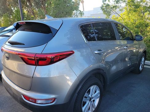 Used 2019 Kia Sportage LX image 6