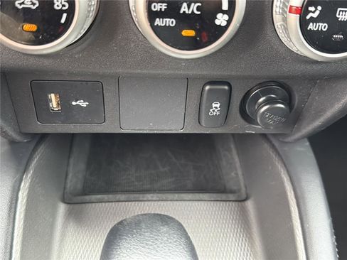 Used 2023 Mitsubishi Outlander Sport ES AWD/4WD image 7