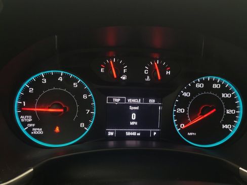 Used 2018 Chevrolet Equinox LT image 23