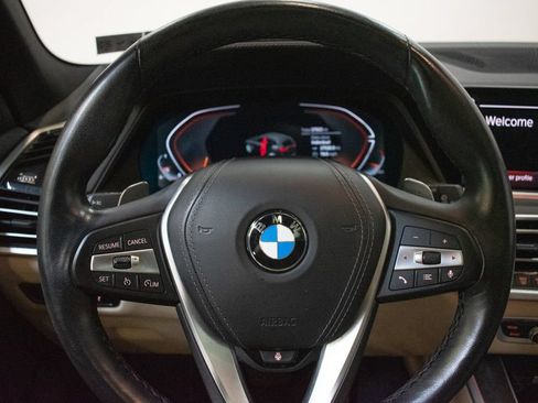 Used 2022 BMW X5 xDrive40i w/ Premium Package AWD/4WD image 12