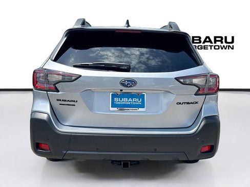 Used 2025 Subaru Outback Onyx Edition AWD/4WD image 7